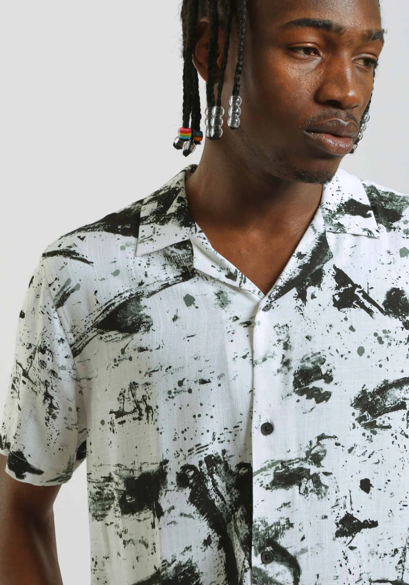 Camicia mezza manica fantasia 100% viscosa