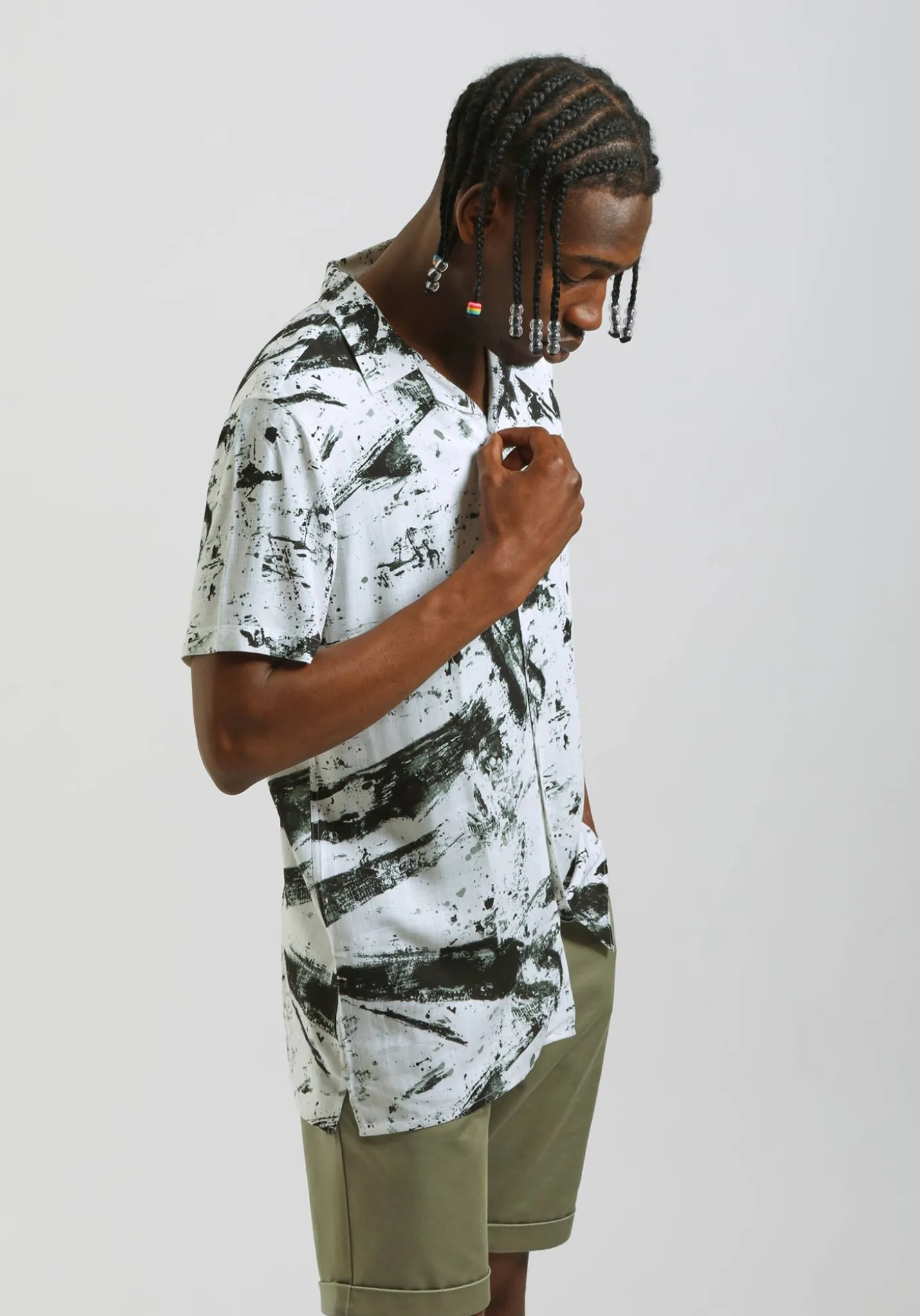 Camicia mezza manica fantasia 100% viscosa