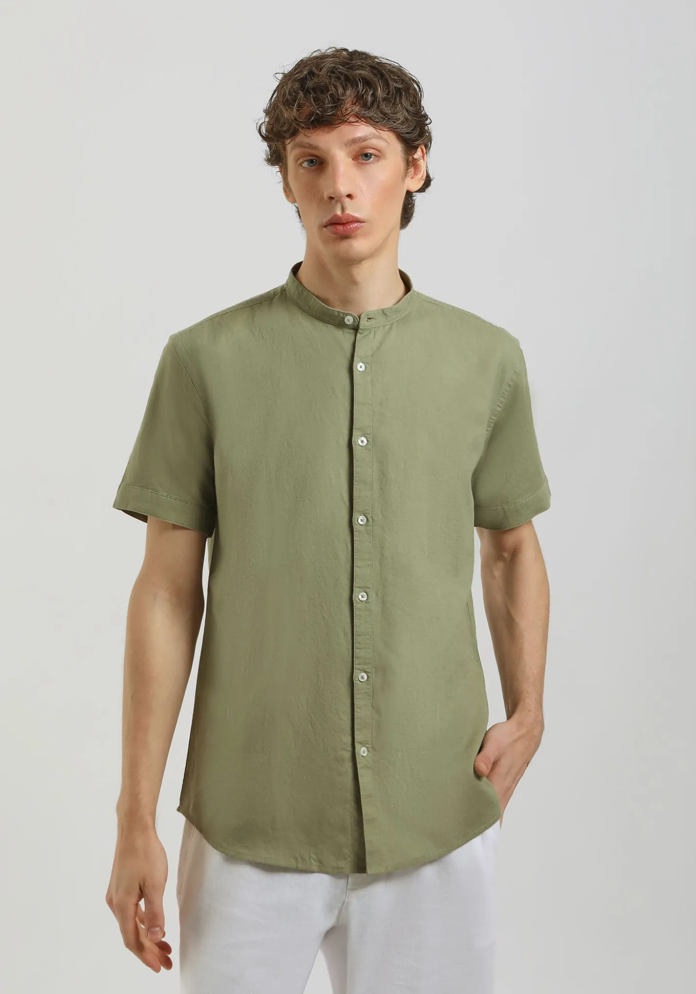 Camicia mezza manica misto lino