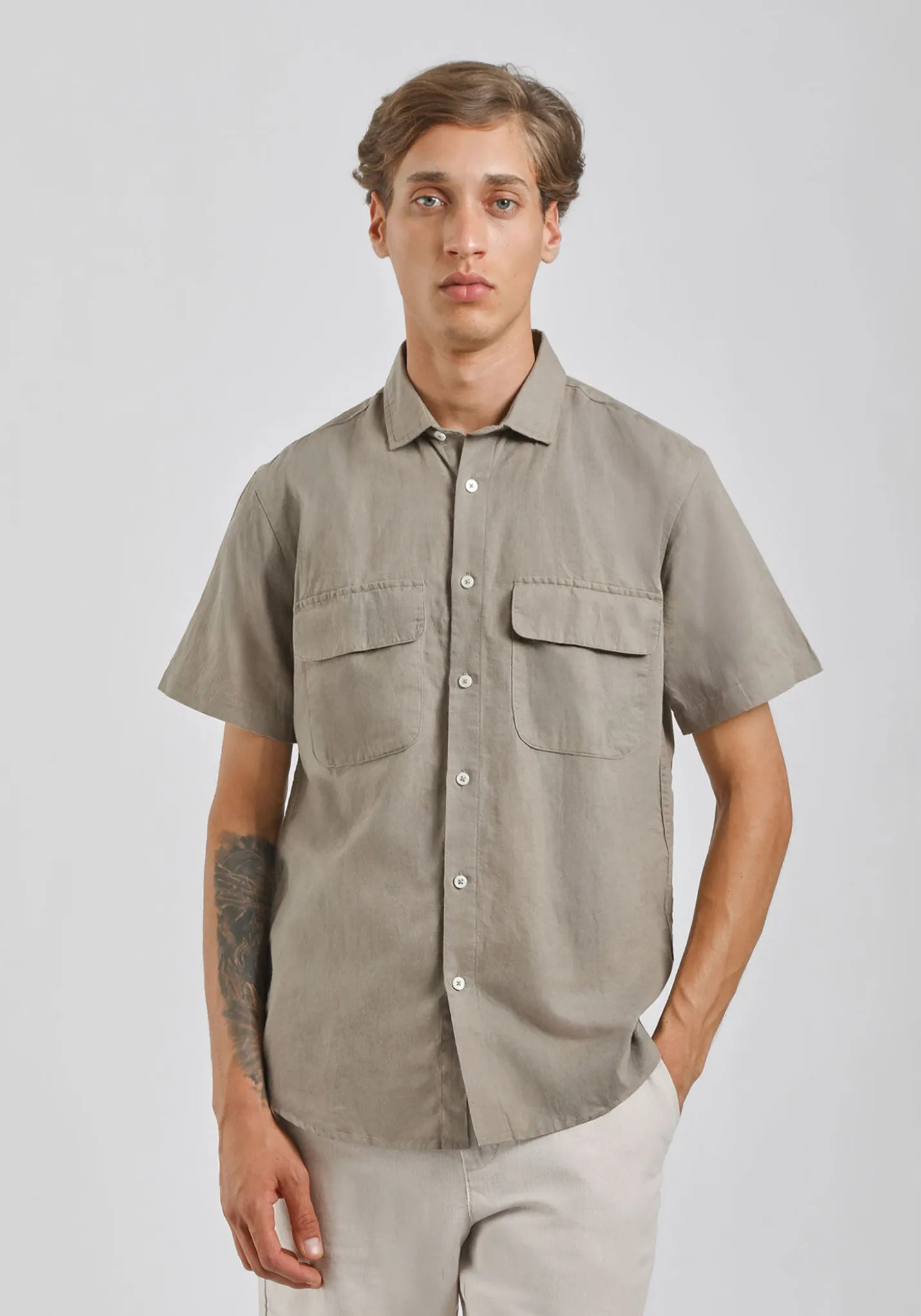 Camicia mezza manica misto lino