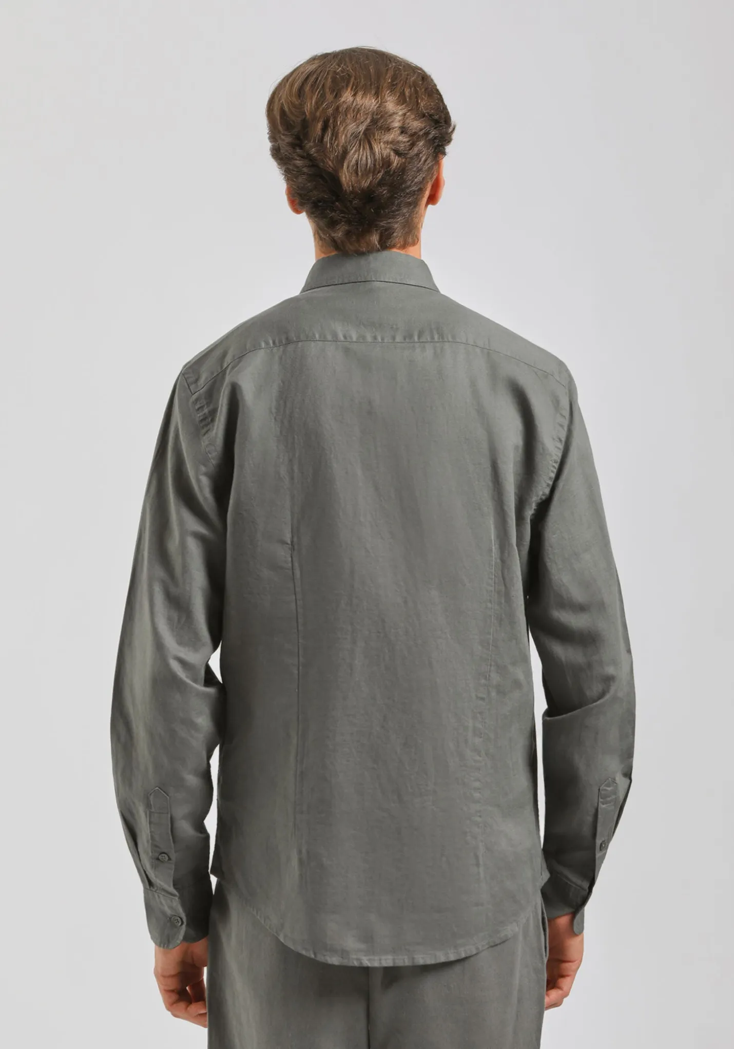 Camicia misto lino con tasconi