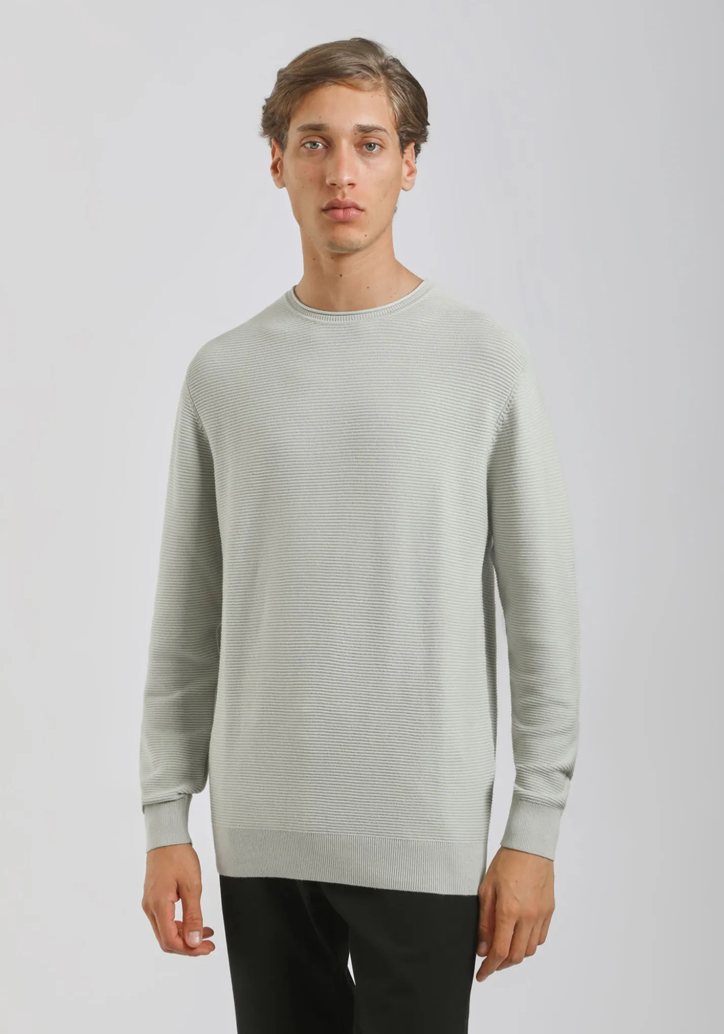 Maglia girocollo strutturato