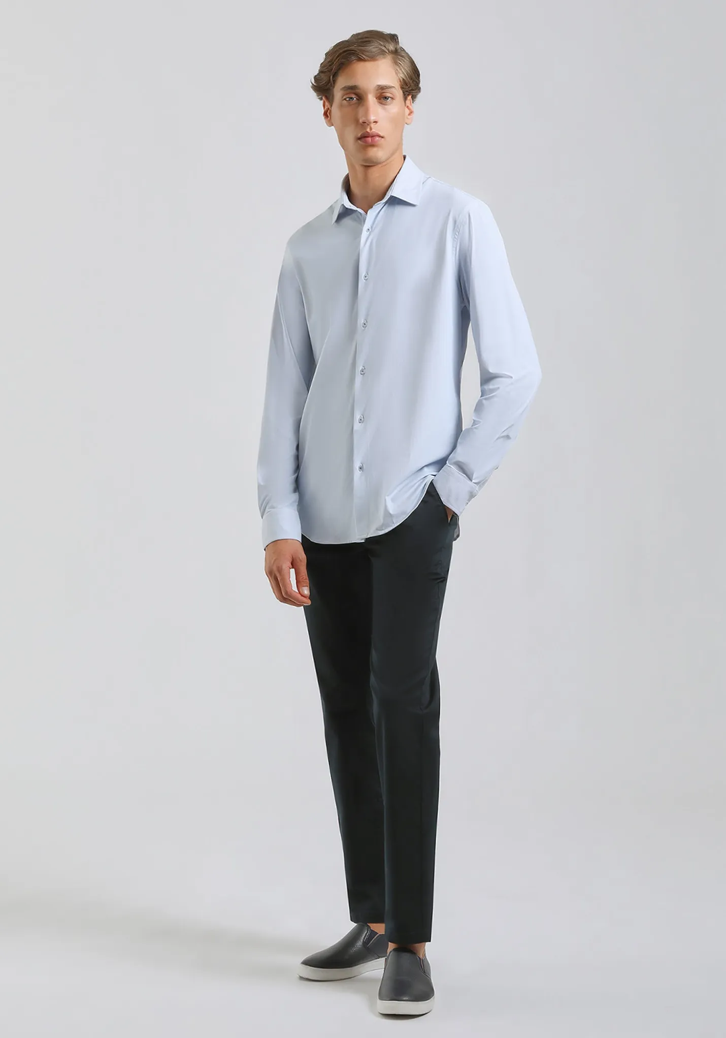 Pantaloni chino in cotone