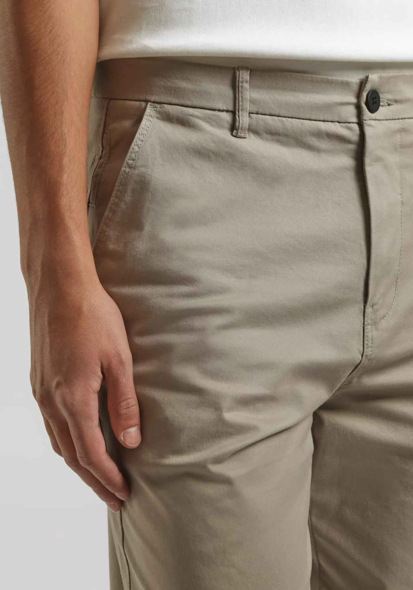 Pantaloni chino in cotone