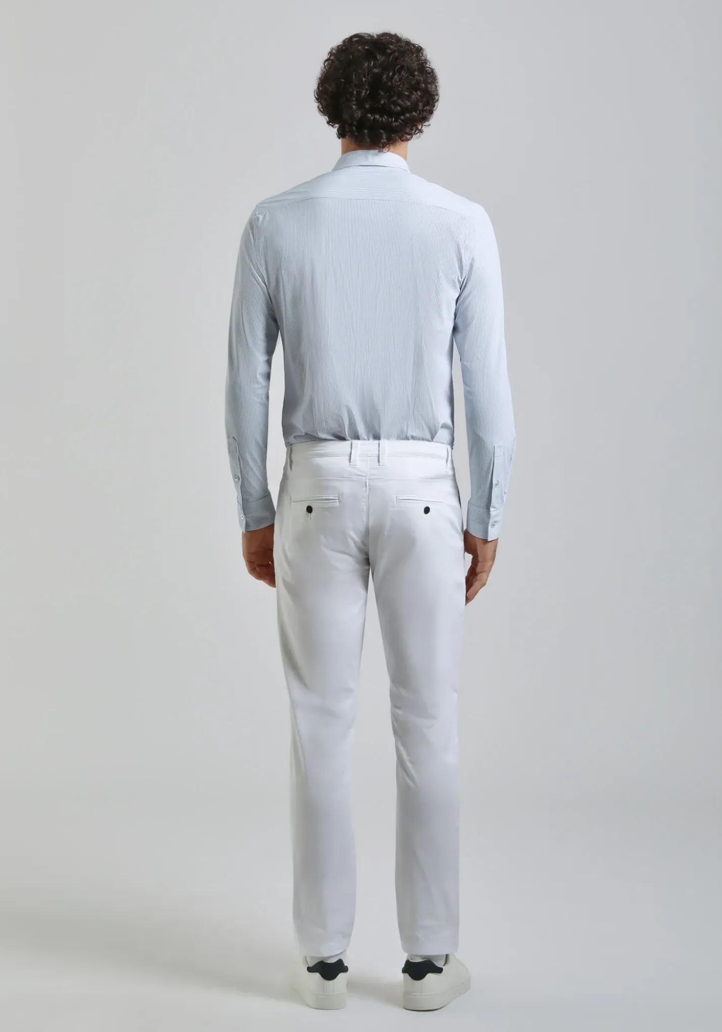 Pantaloni chino in cotone