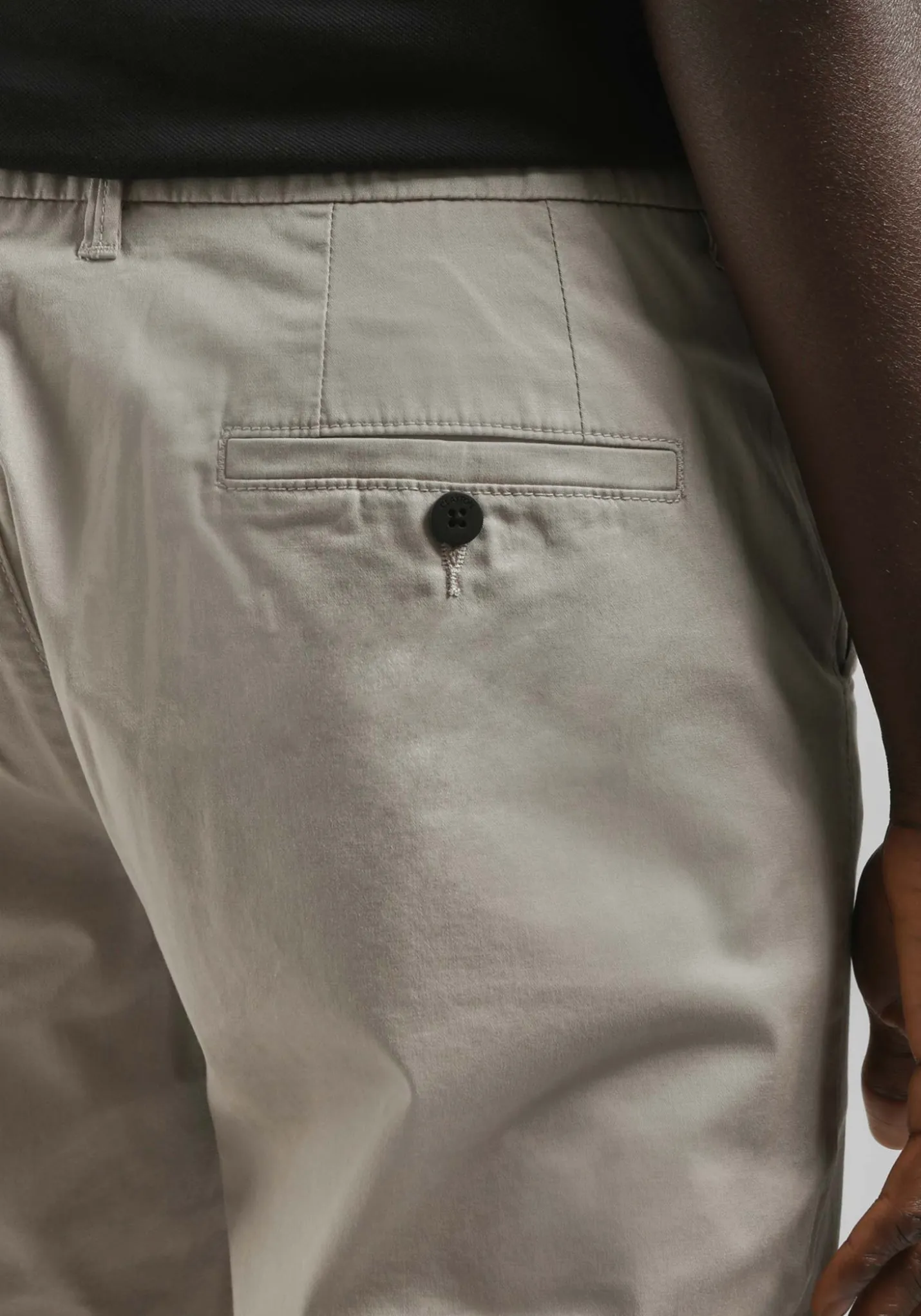 Pantaloni chino in cotone