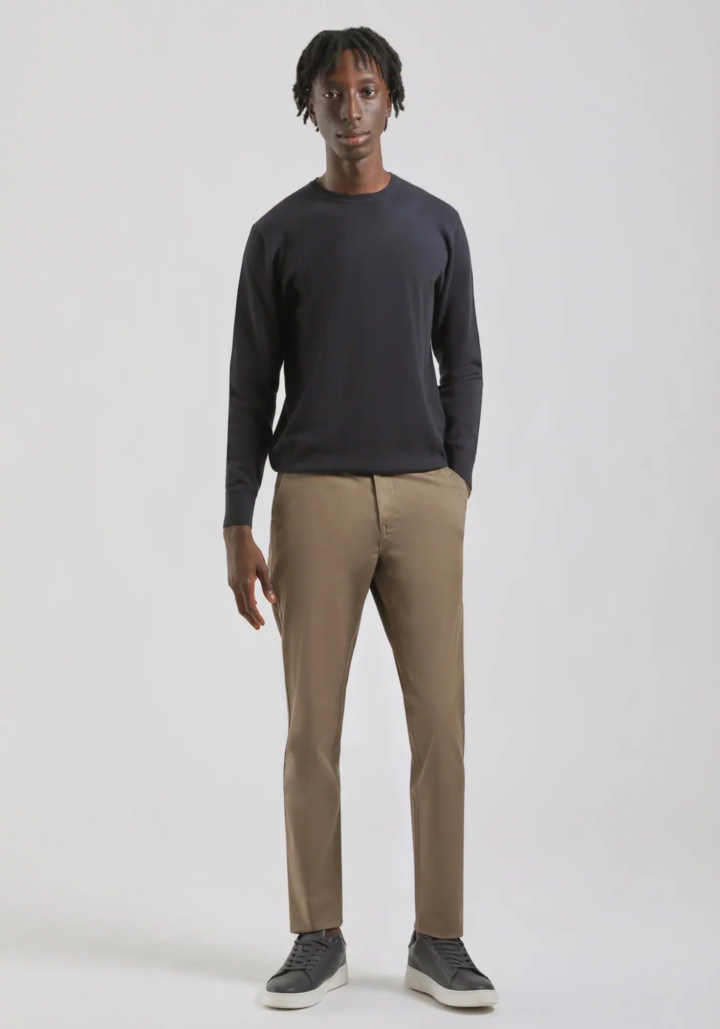 Pantaloni chino in cotone