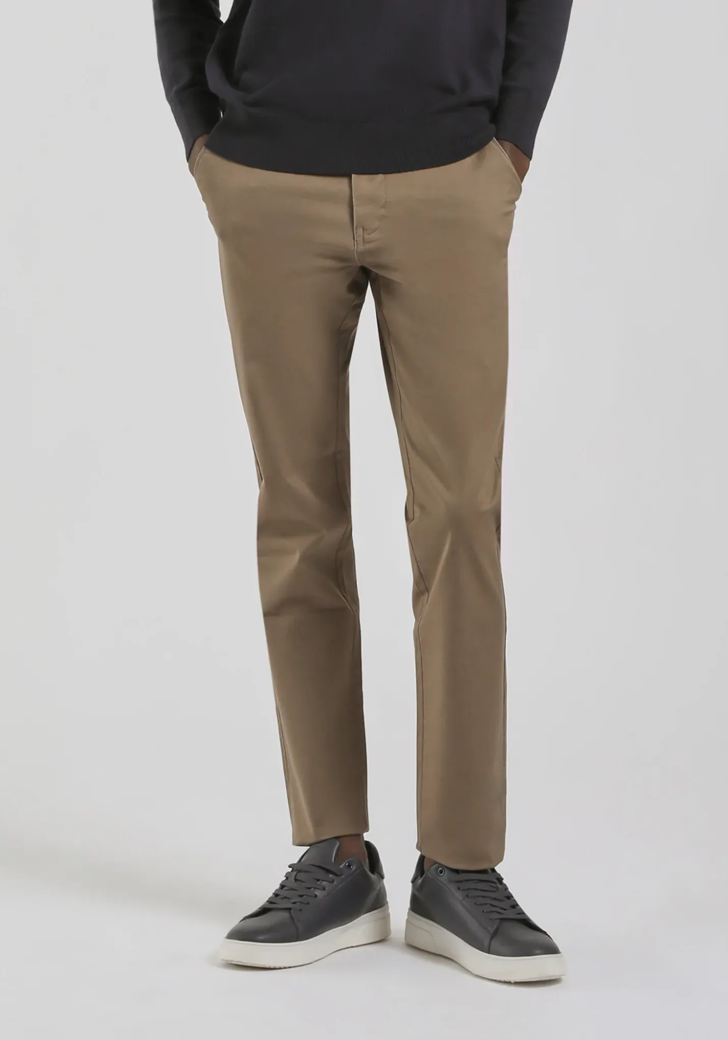 Pantaloni chino in cotone