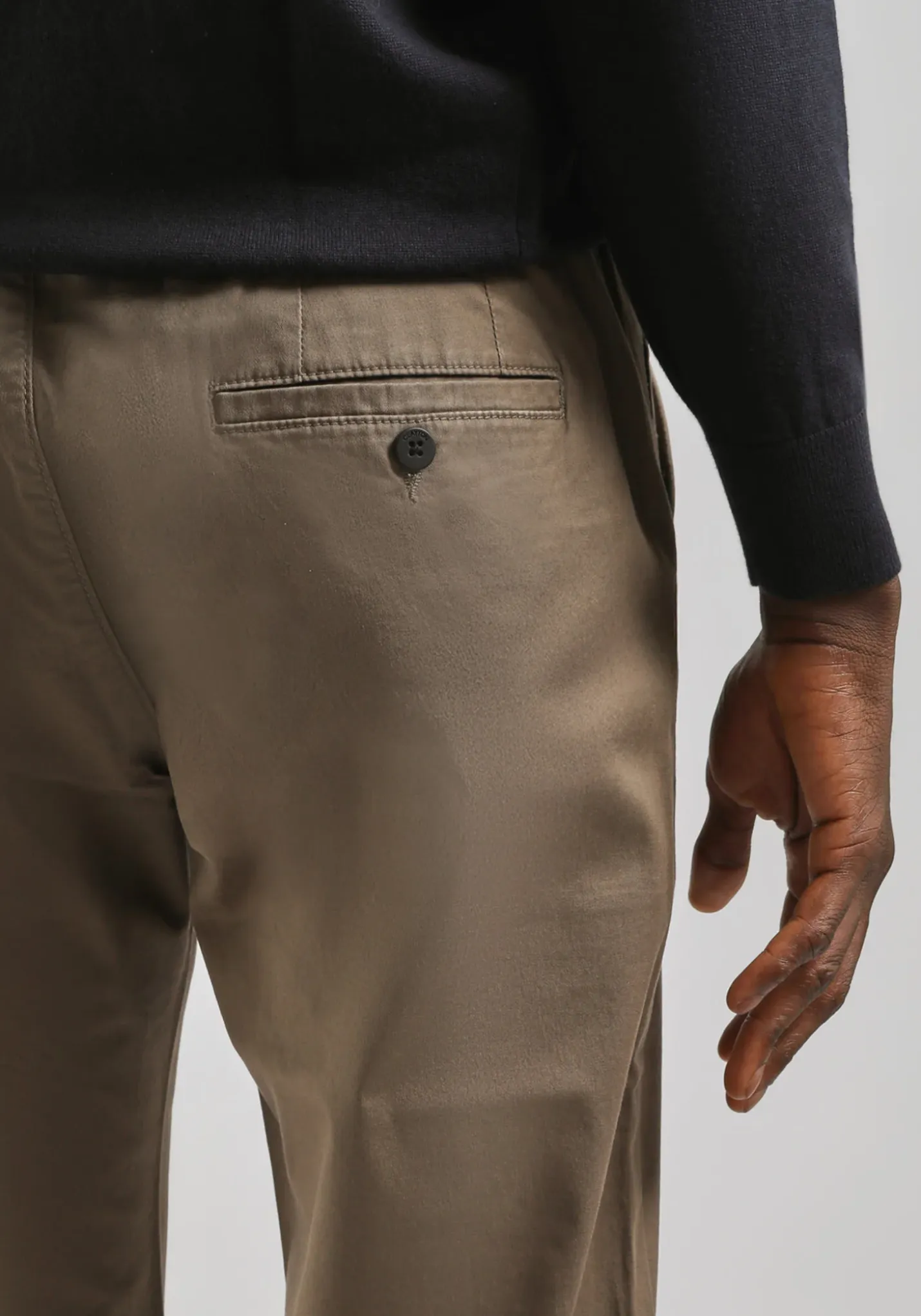 Pantaloni chino in cotone