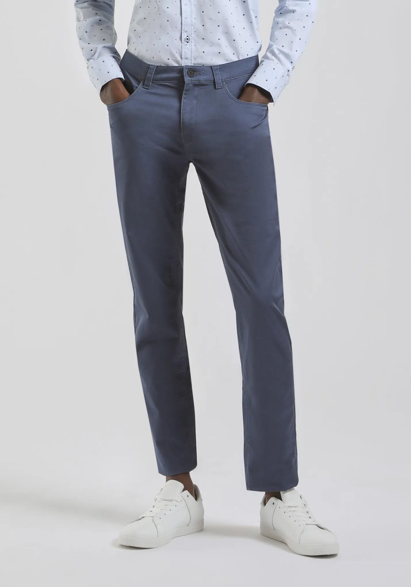 Pantaloni cinque tasche in cotone