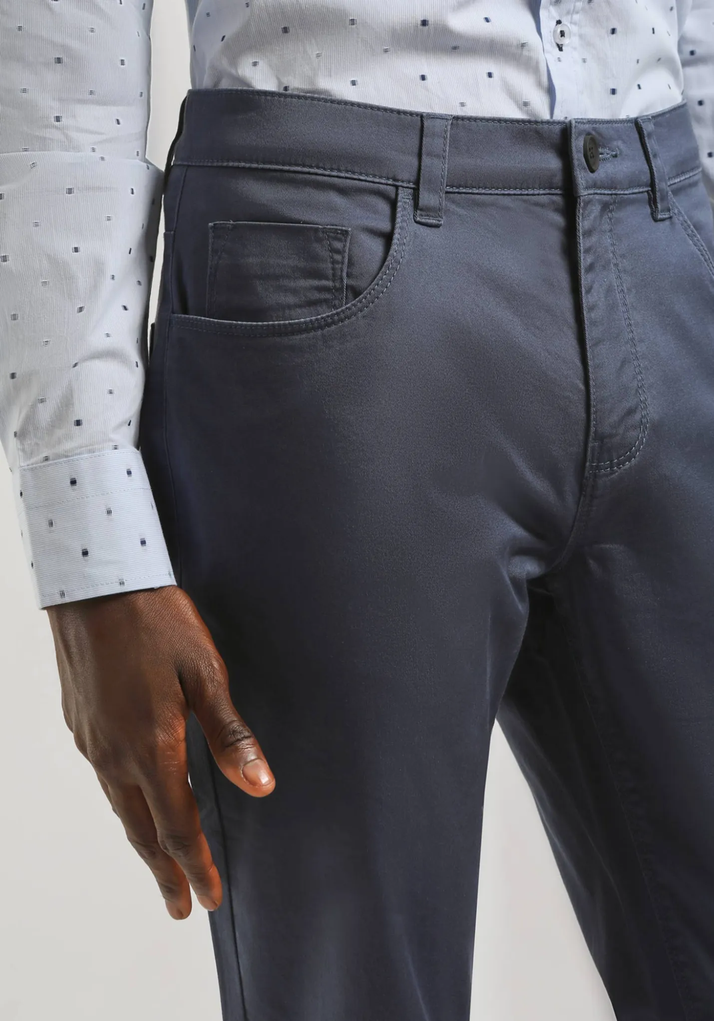 Pantaloni cinque tasche in cotone