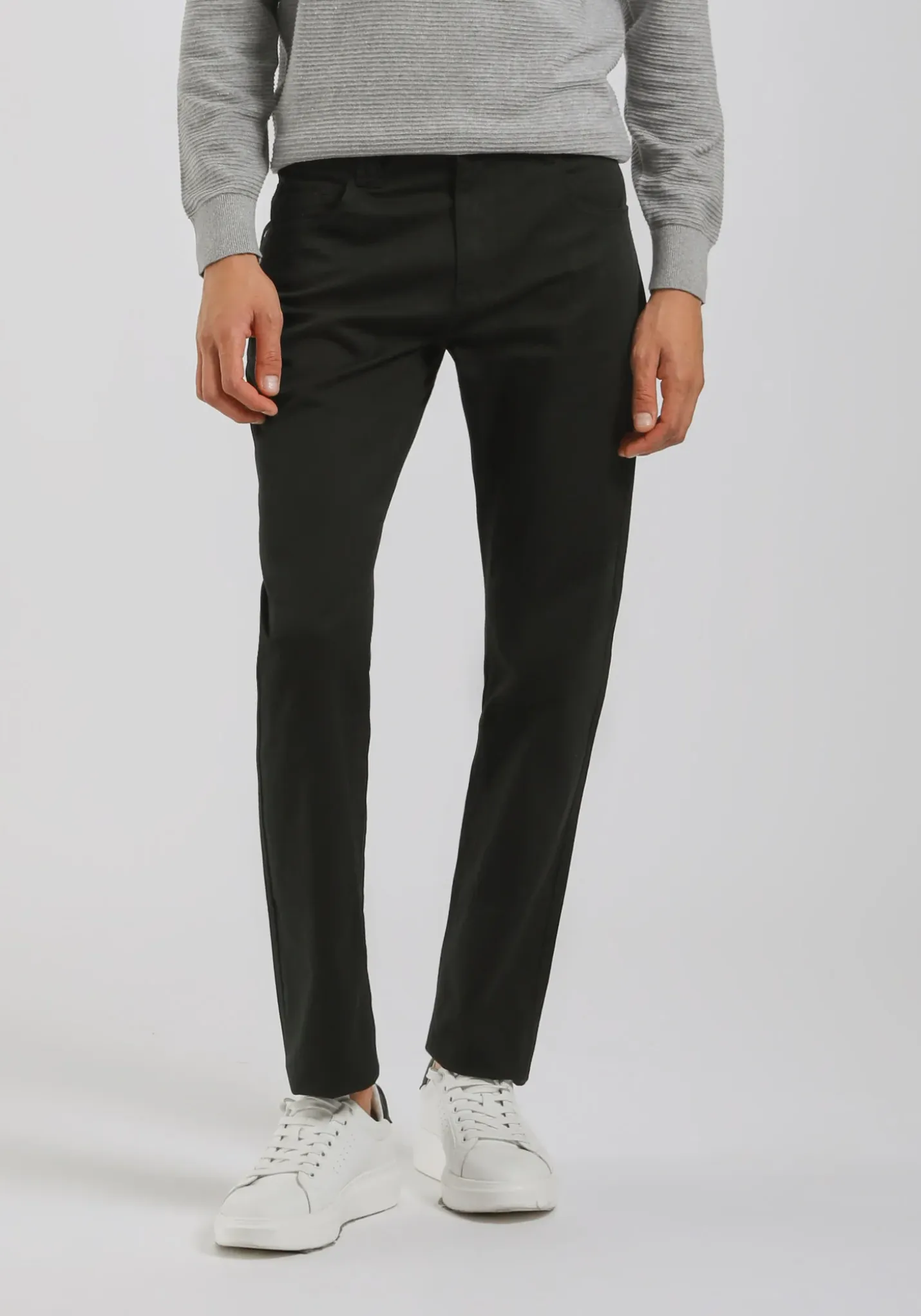 Pantaloni cinque tasche in cotone