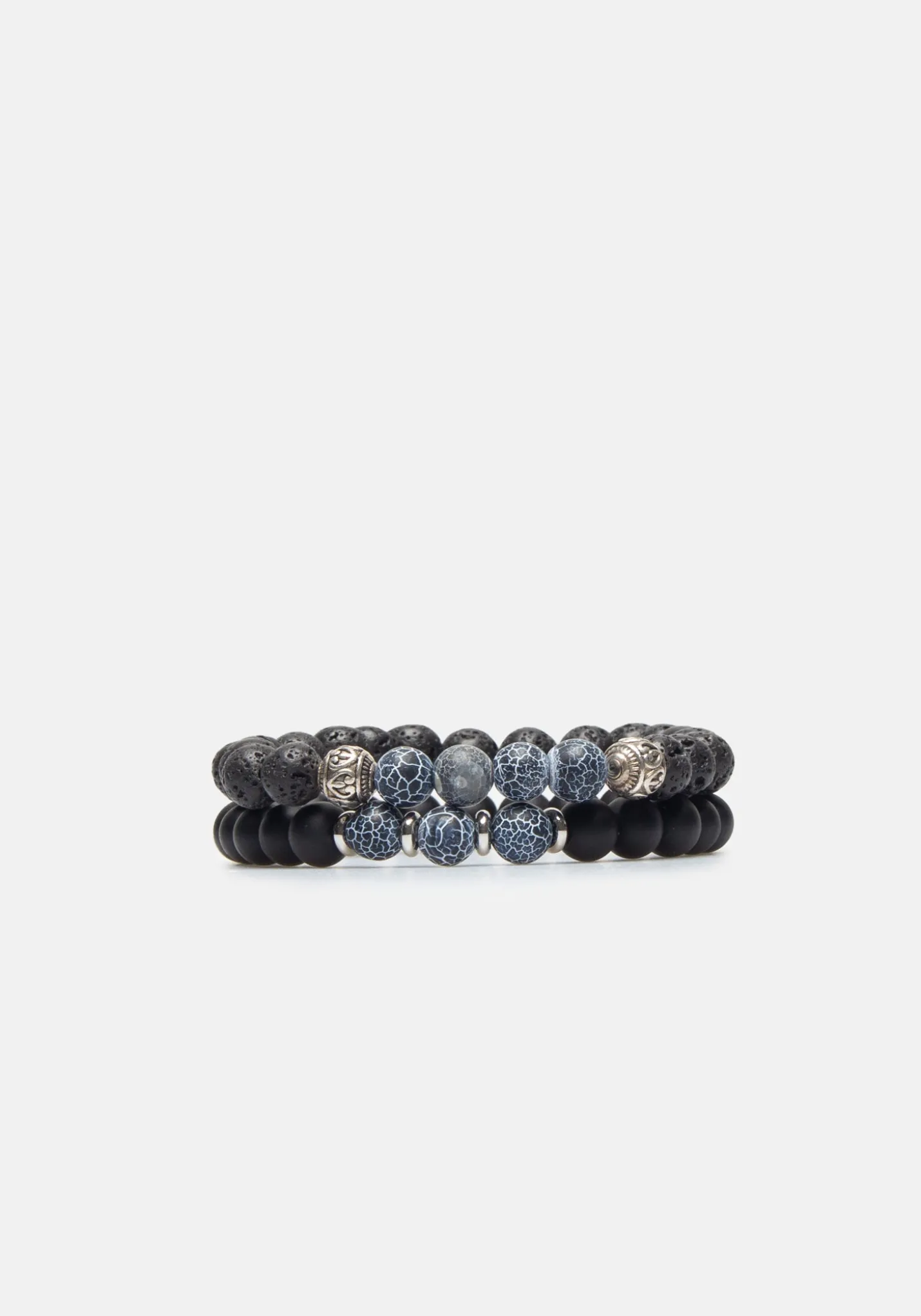 Set di bracciali in pietra