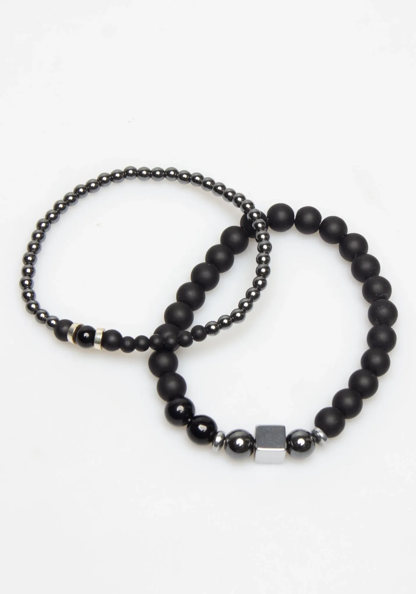 Set di bracciali in pietra