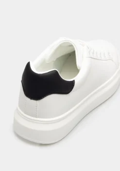 Sneakers effetto pelle