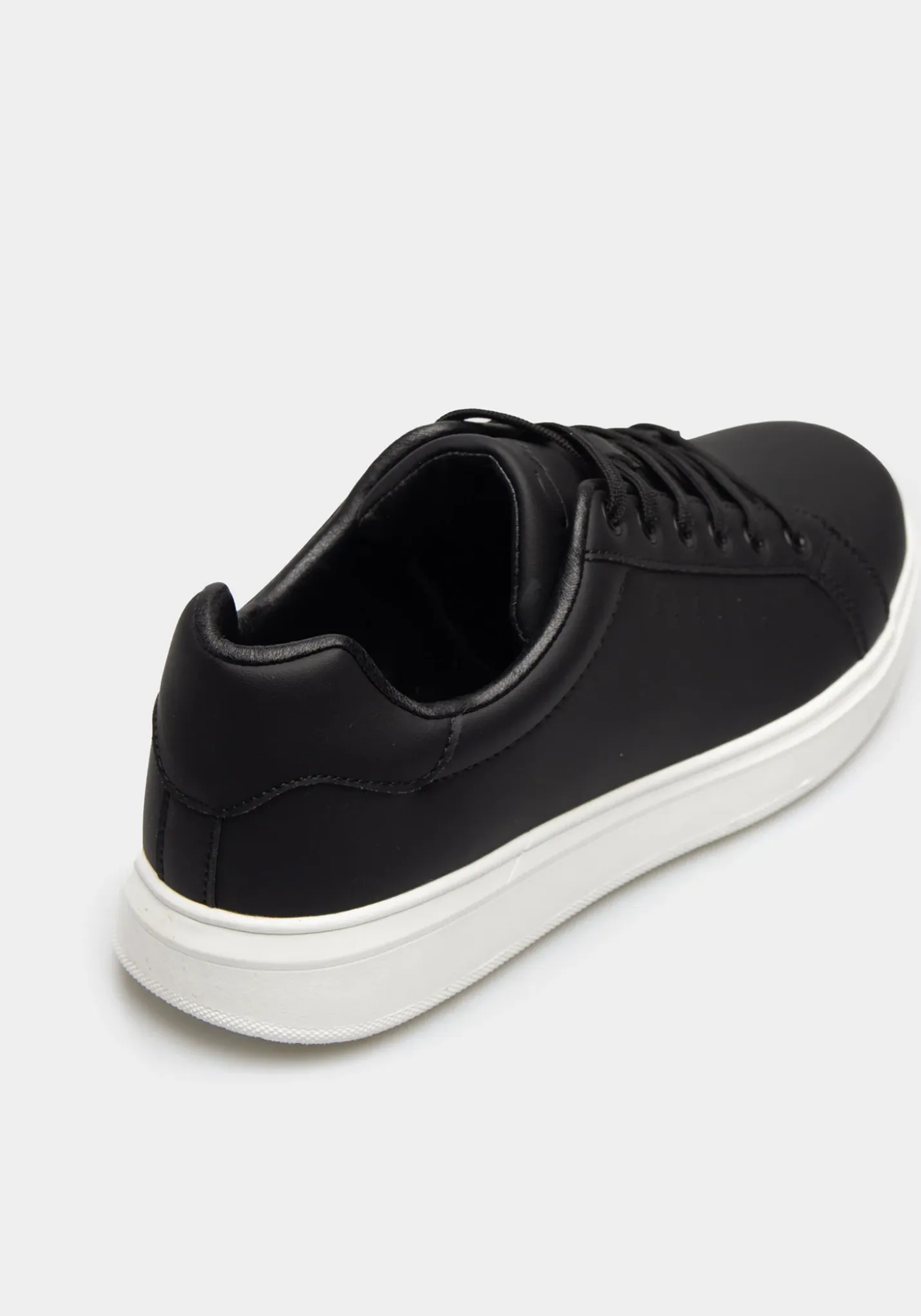 Sneakers effetto pelle