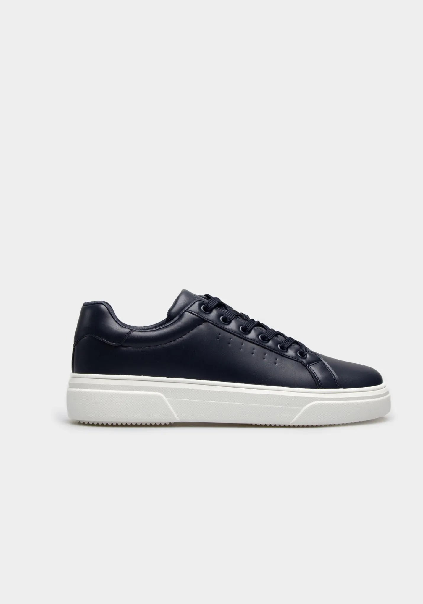Sneakers effetto pelle