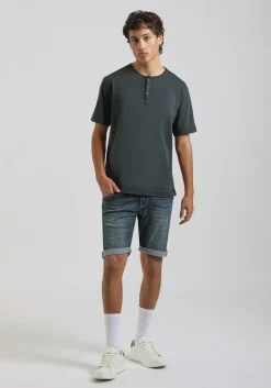 T-shirt collo serafino