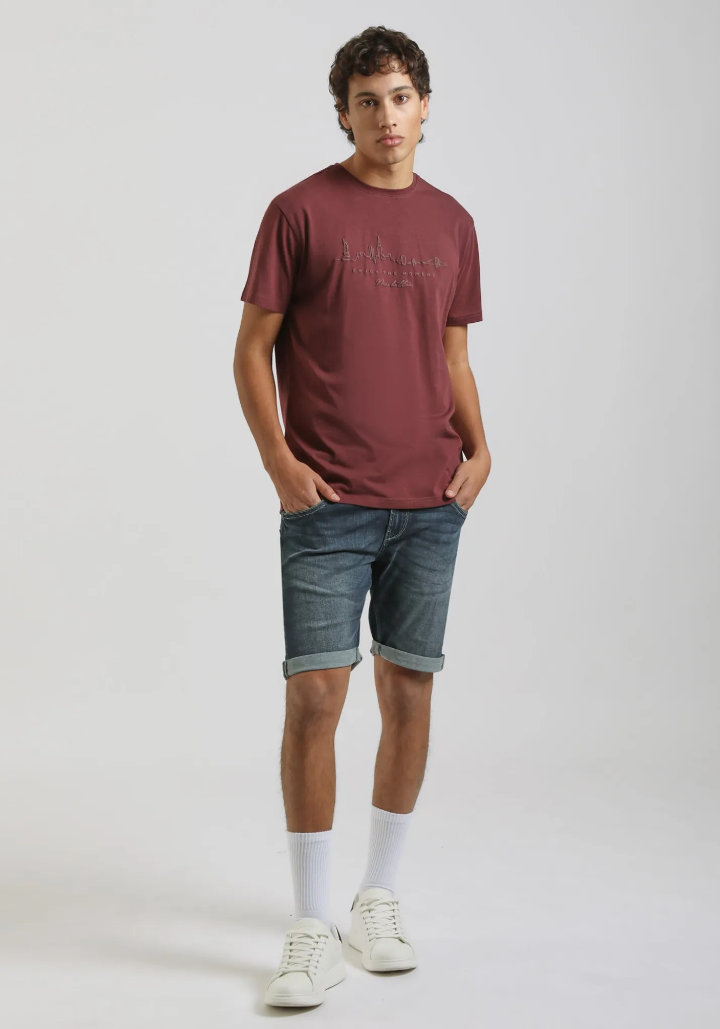 T-shirt con stampa