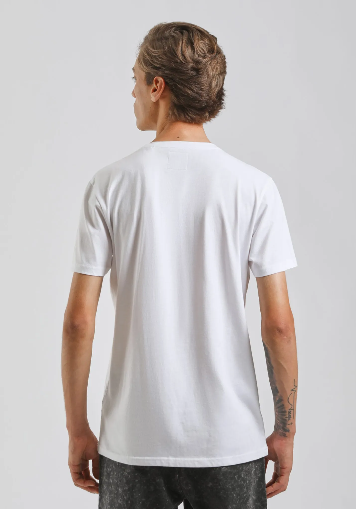 T-shirt con stampa a rilievo