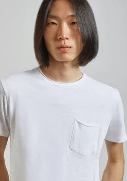 T-shirt con taschino