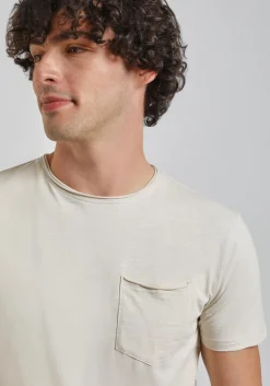 T-shirt con taschino