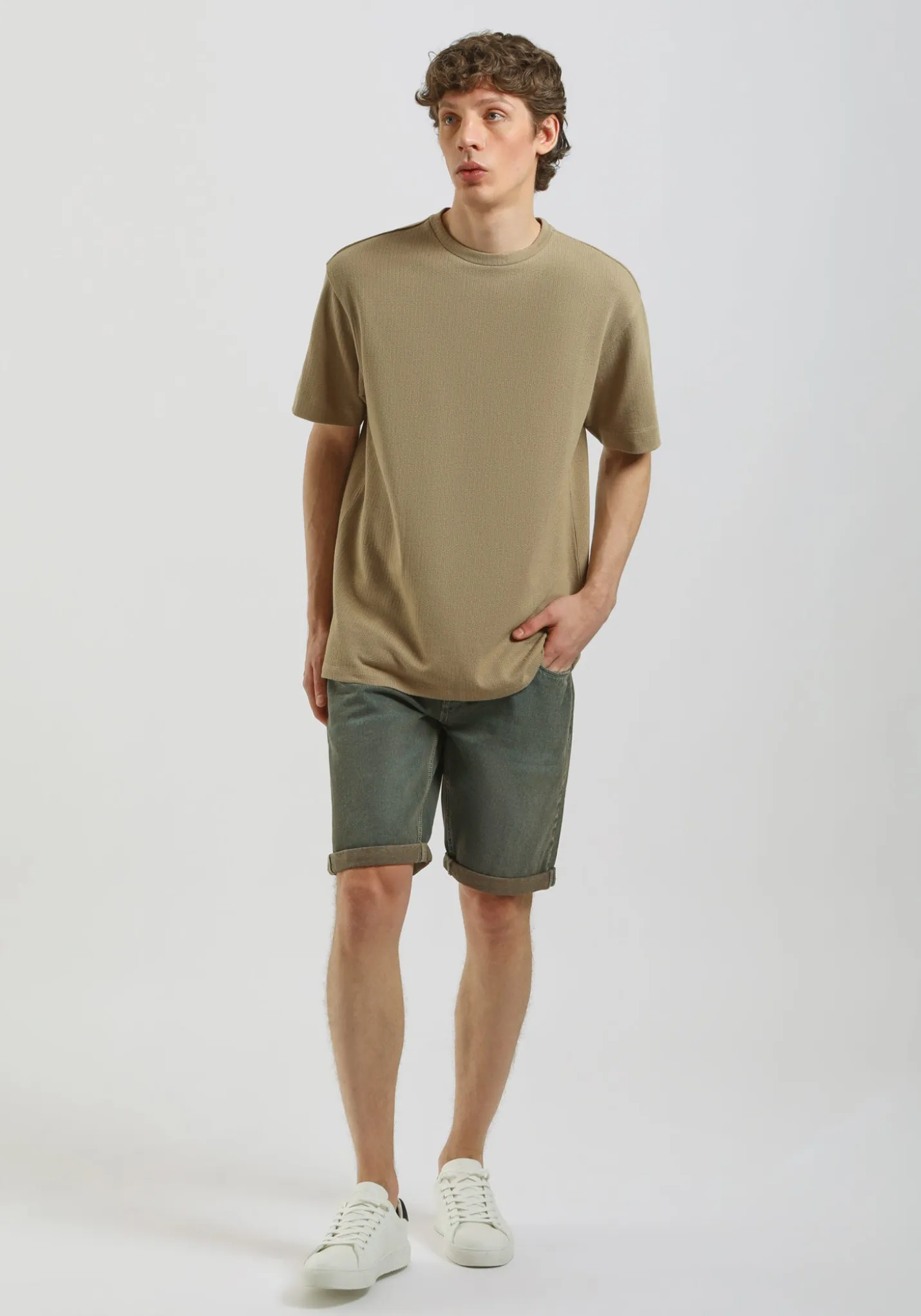T-shirt 100% cotone
