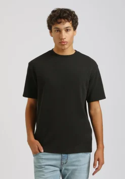 T-shirt strutturata