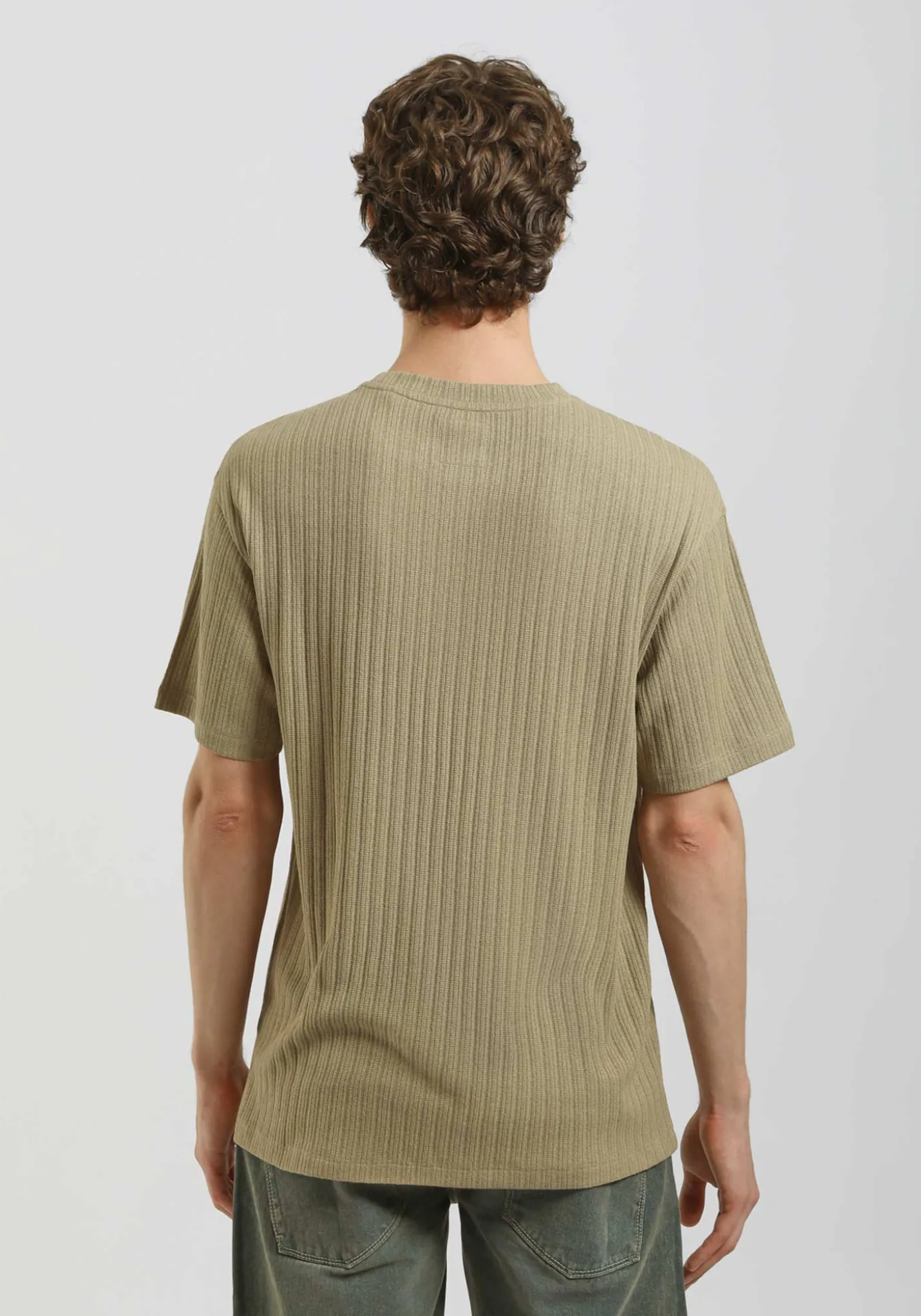 T-shirt strutturata