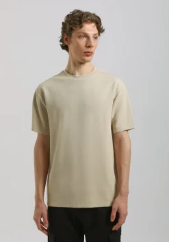 T-shirt strutturata